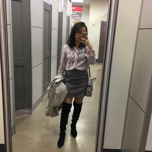 ‫Zip Back Tweed Skirt (w/ pockets) - Picture 2 of 8